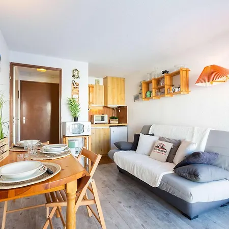 4 Pers. Proche Pistes De Avec Vue - Fr-1-296-531 Apartman